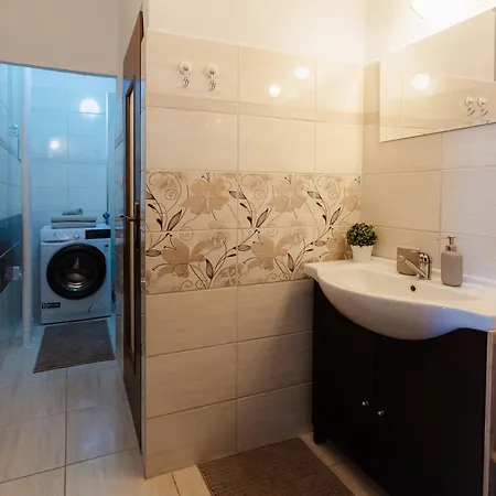 Sklenarova With Balcony Apartamento Bratislava