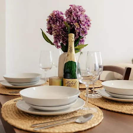 Apartment Sklenarova With Balcony Bratislava