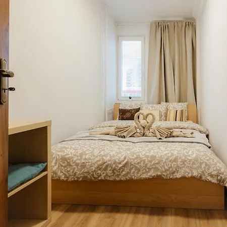 Apartment Sklenarova With Balcony Bratislava