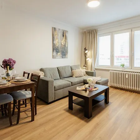 Sklenarova With Balcony Appartamento