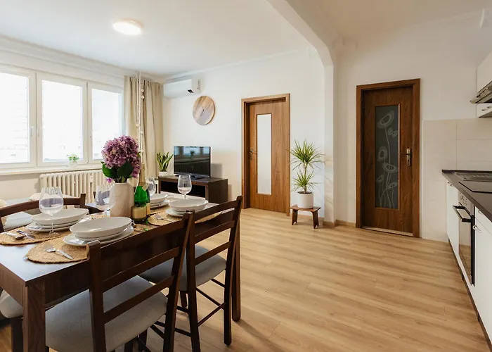 Sklenarova With Balcony Apartmán Bratislava