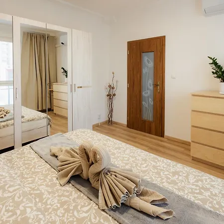 Sklenarova With Balcony Apartament *